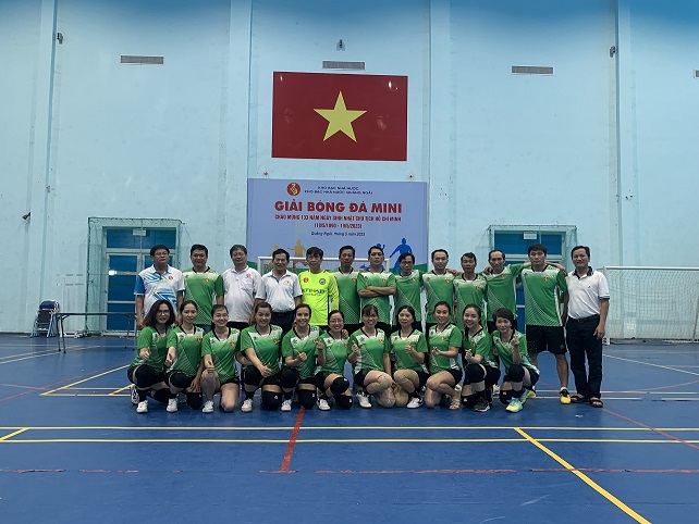 Công đoàn cơ sở Kho bạc Nhà nước Quảng Ngãi tổ chức thành công Giải Bóng đá mini - Năm 2023